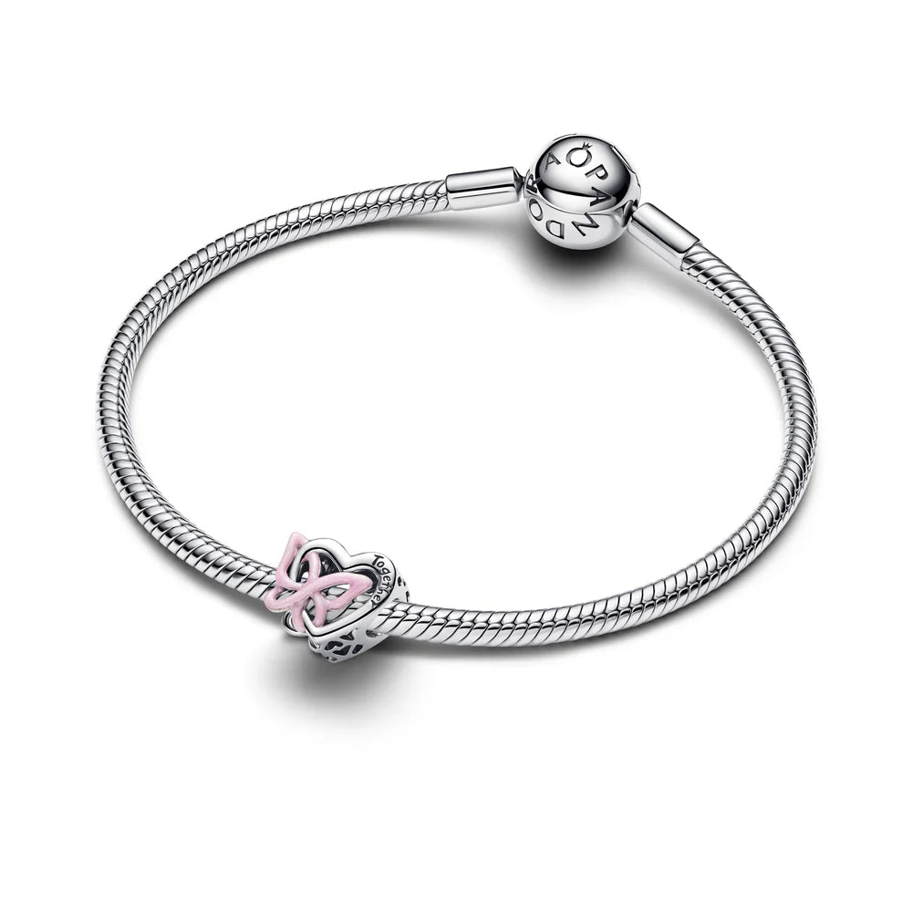 Pandora Ciondolo a forma di cuore e farfalla in argento sterling con smalto rosa glitterato 794475C01