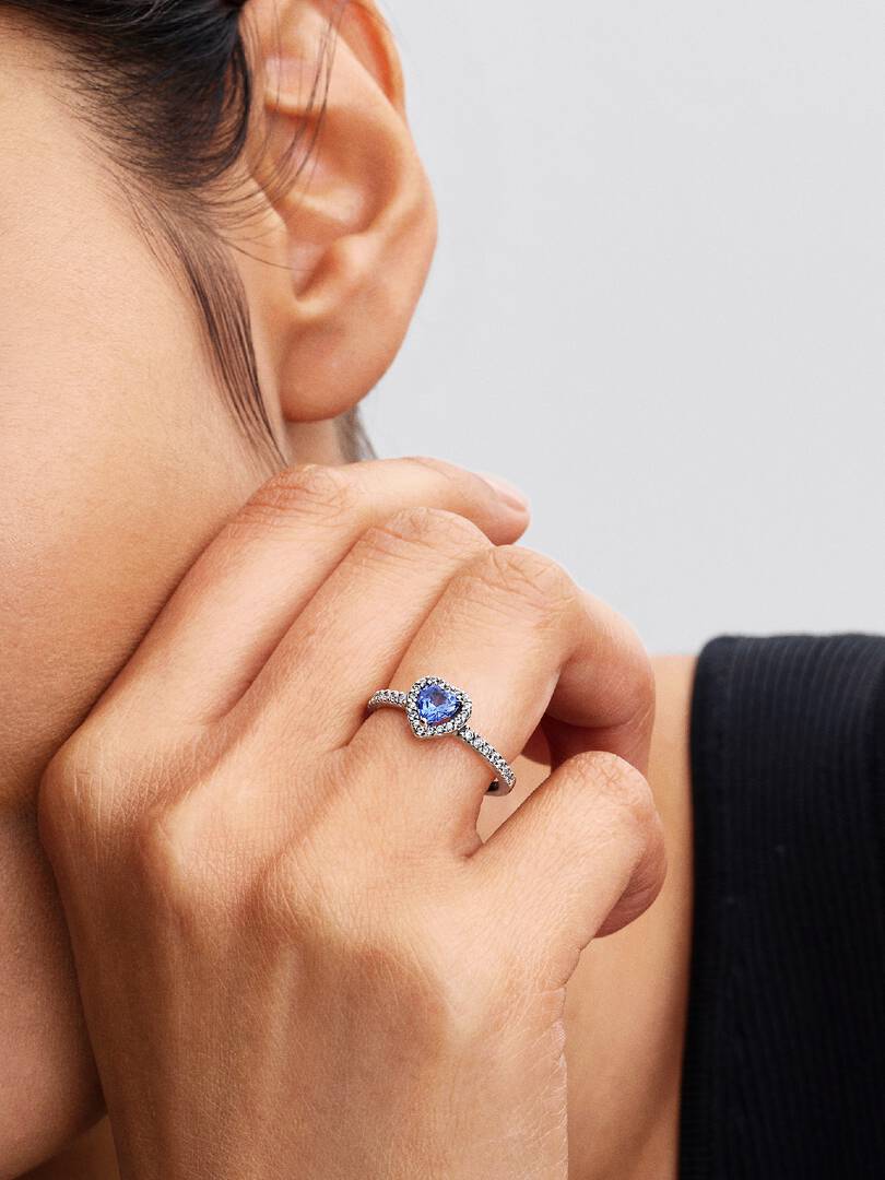 Pandora Anello Cuore in Rilievo Blu 198421C05