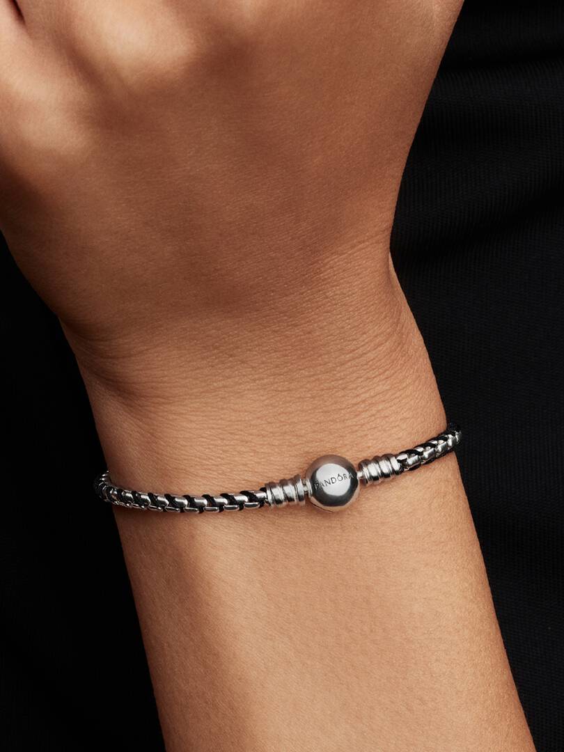 Pandora Bracciale Intreccio Tessuto Nero 593816C02