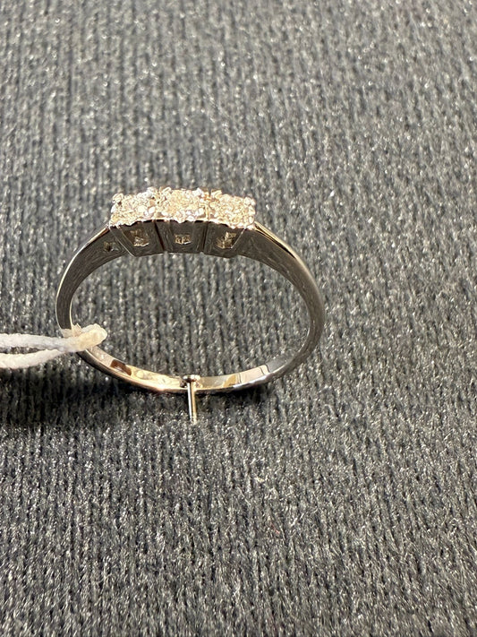 Anello Trilogy in Oro Bianco con Diamanti – Comete Gioielli