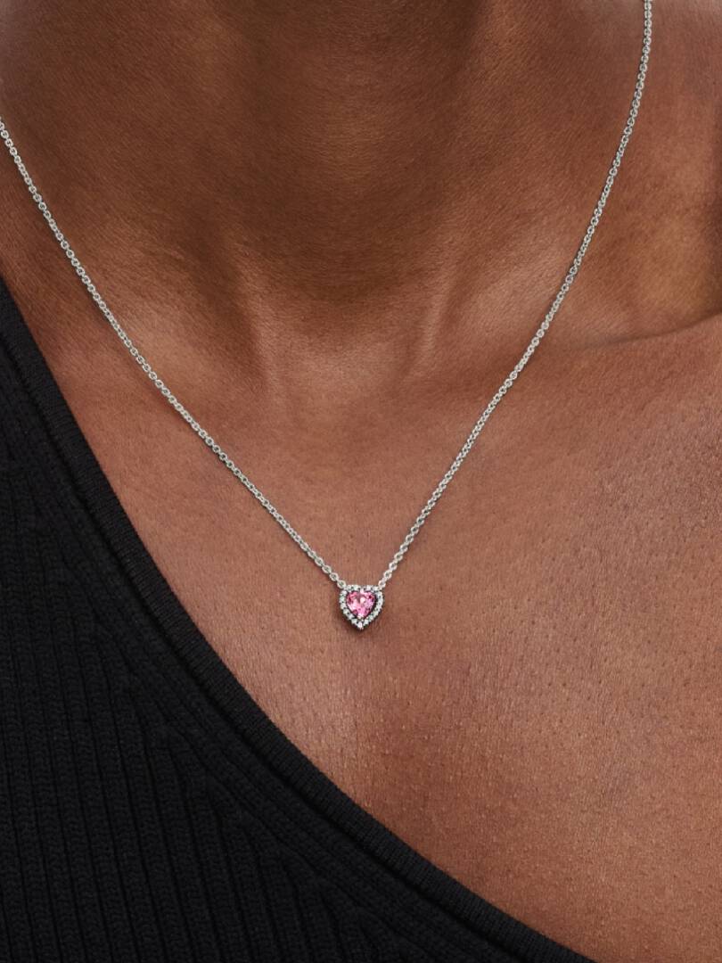 Pandora Collana Cuore in Rilievo Rosa 398425C02