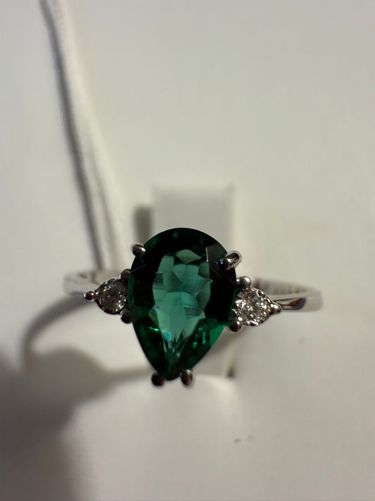 Anello Comete in Oro Bianco 18k con Smeraldo a Goccia e Diamanti